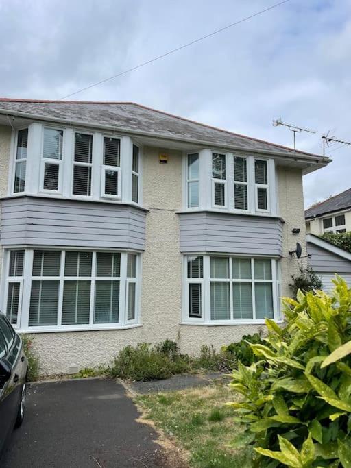 Apartamento Modern 2 Bed Flat W Parking, Dog Friendly, Central Bournemouth Exterior foto